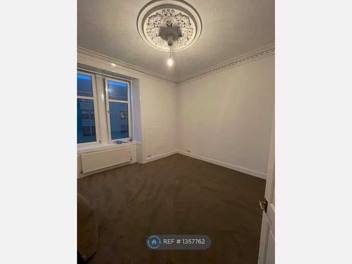 2 Bedroom Flat To Rent In Kelly Street, Greenock, PA16