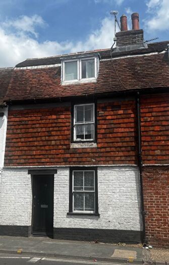 3 Bedroom Terraced House To Rent In Whitstable Road, Canterbury, CT2