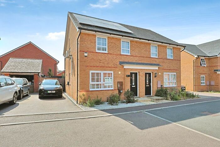 3 Bedroom Semi Detached House For Sale In Viking Drive, Griston, Thetford, IP25