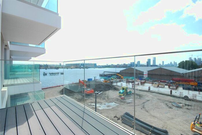 1 Bedroom Flat To Rent In Fairwater House, Bonnet Street, Royal Wharf, London, E16