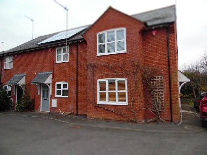 3 Bedroom Semi-Detached House To Rent In Farriers, Fordingbridge, Hampshire, SP6