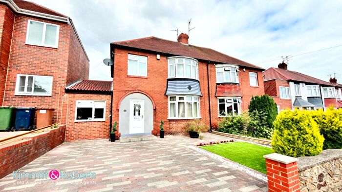 3 Bedroom Semi-Detached House For Sale In Fortrose Avenue, Sunderland, Tyne And Wear, SR3