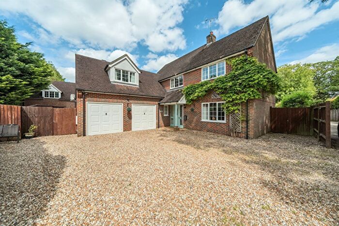 5 Bedroom Detached House For Sale In Deacons Lane, Hermitage, Thatcham, RG18