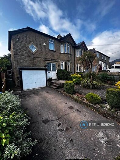 4 Bedroom Semi-Detached House To Rent In Bingley, Bingley, BD16