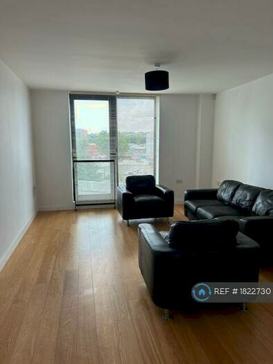 3 Bedroom Flat To Rent In The Old Market, Rotherham, S60