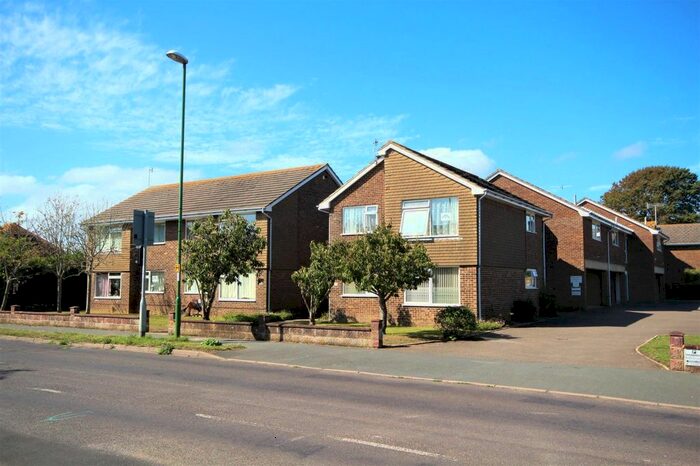 Studio To Rent In Crabtree Lodge, Crabtree Lane, Lancing, West Sussex BN15