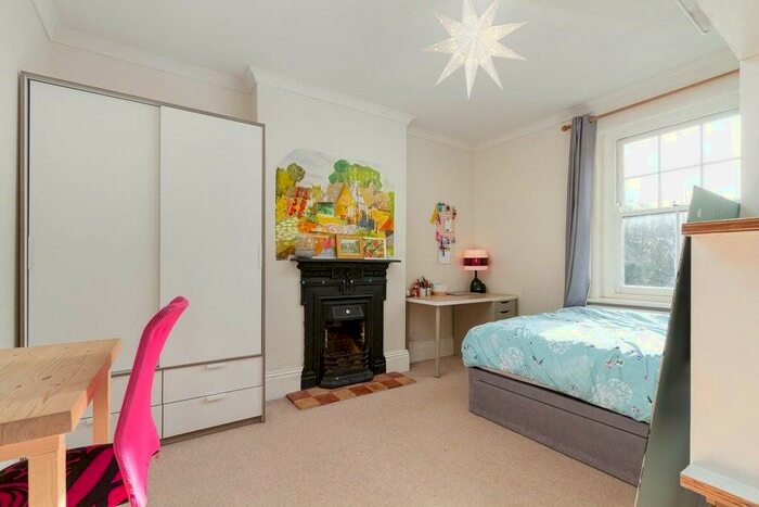 4 Bedroom Terraced House To Rent In Creigiau, CF15