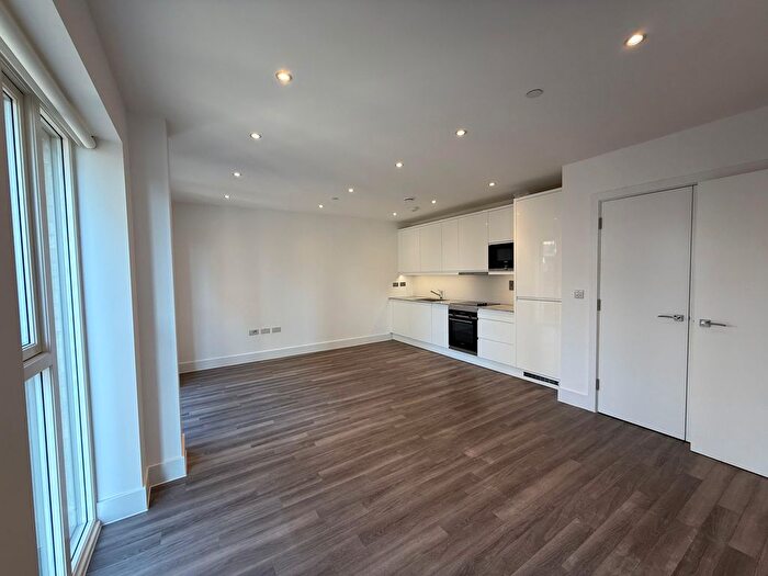 1 Bedroom Flat To Rent In Carmelia House, Aerodrome Road, Colindale Gardens, London, NW9