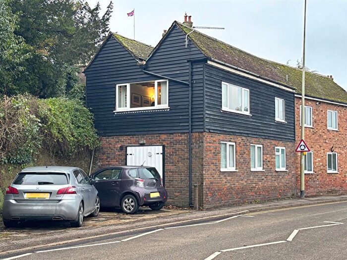 2 Bedroom Semi-detached House For Sale In Fishmarket Road, Rye, TN31