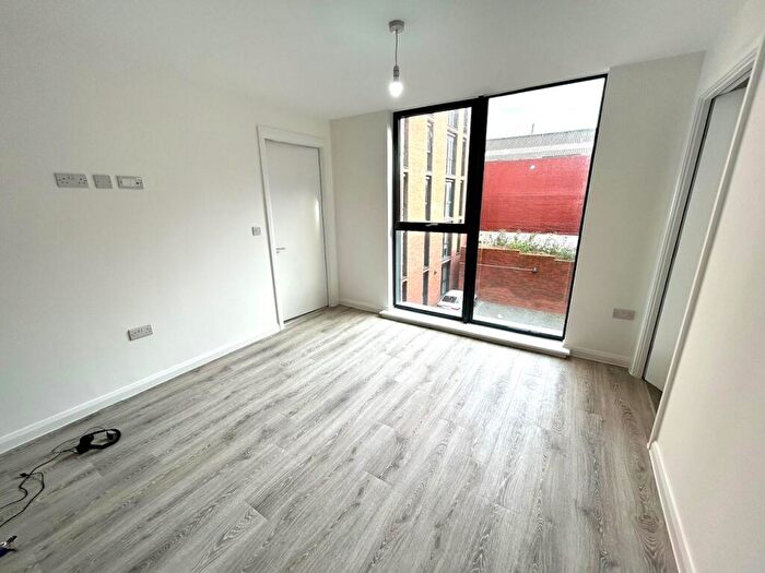 2 Bedroom Apartment To Rent In Darwin Street, Birmingham, B12