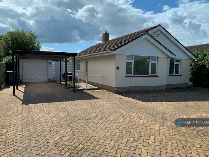 2 Bedroom Bungalow To Rent In Berryfield Road, Hordle, Lymington, SO41