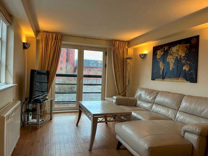 2 Bedroom Flat To Rent In Apartment, Wharton Court, Hoole Lane, CH2