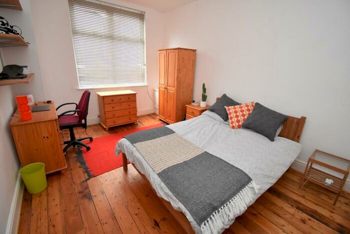 5 Bedroom Terraced House To Rent In Davenport Avenue, Withington, Manchester, M20