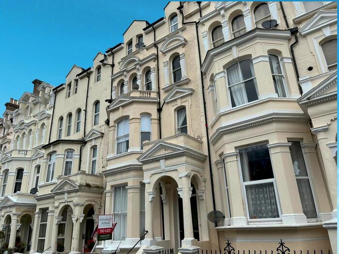1 Bedroom Flat To Rent In Warrior Gardens, St. Leonards-On-Sea, TN37