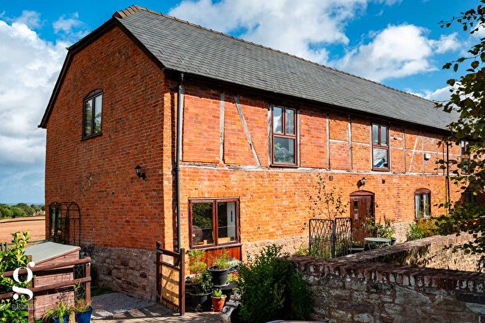 4 Bedroom Barn Conversion For Sale In Merryhill Park, Belmont, Hereford, HR2
