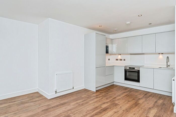 1 Bedroom Flat For Sale In Canal Street, Chester, CH1