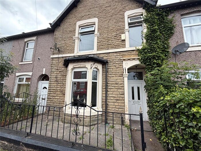 3 Bedroom Terraced House For Sale In High Street, Heywood, Greater Manchester, OL10