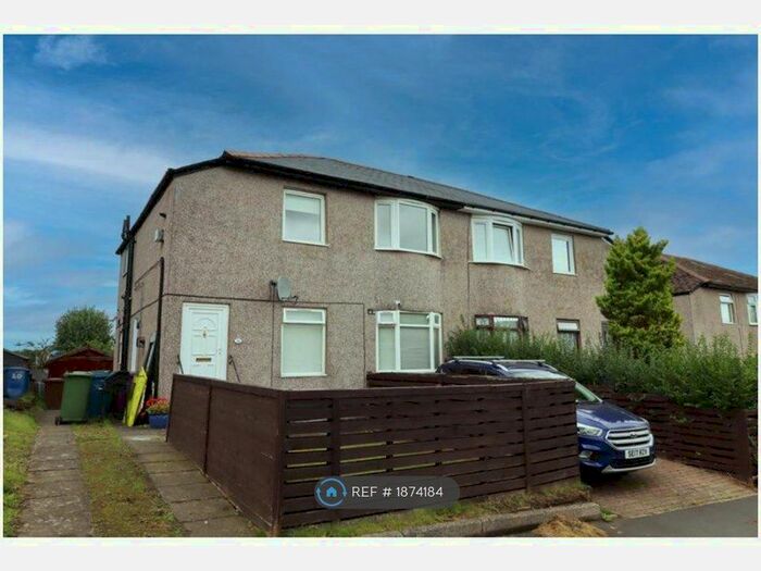 3 Bedroom Flat To Rent In Glencroft Road, Glasgow, G44