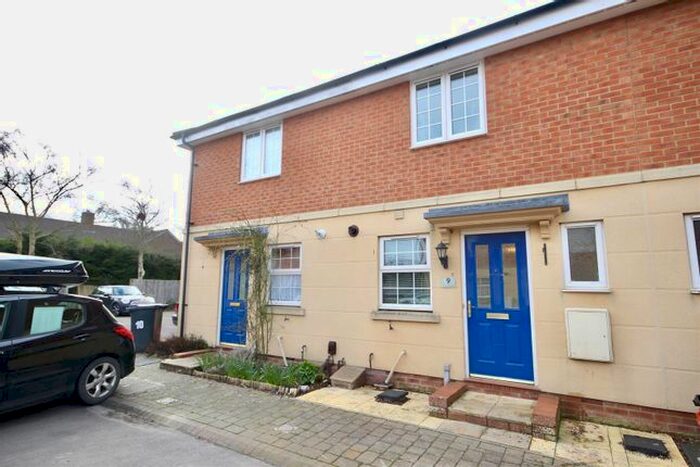 2 Bedroom Terraced House To Rent In Old School Court, Swindon SN3