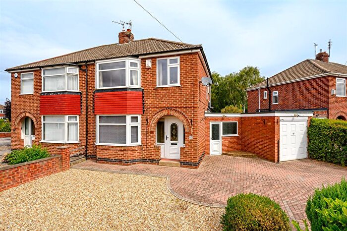 3 Bedroom Semi-Detached House For Sale In Howard Drive, York, YO30