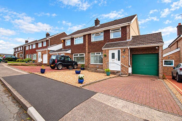 3 Bedroom Semi-Detached House For Sale In Milford Close, Tonteg, Pontypridd, CF38