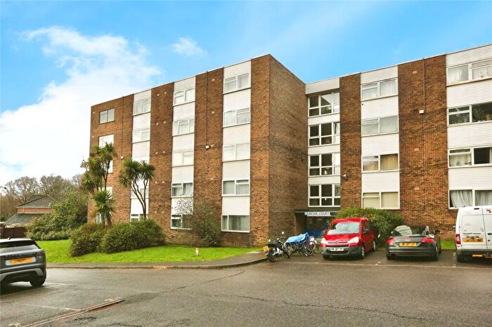 1 Bedroom Flat For Sale In Anson Drive, Southampton, Hampshire, SO19