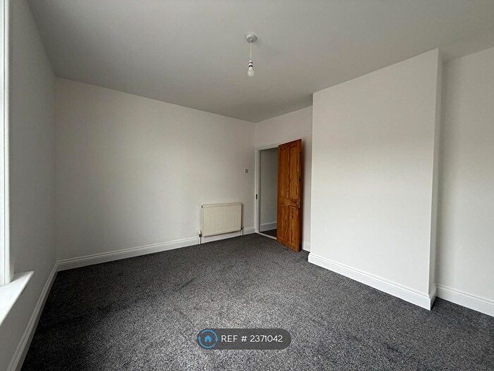 3 Bedroom Terraced House To Rent In Liverpool Road, Portsmouth, PO1