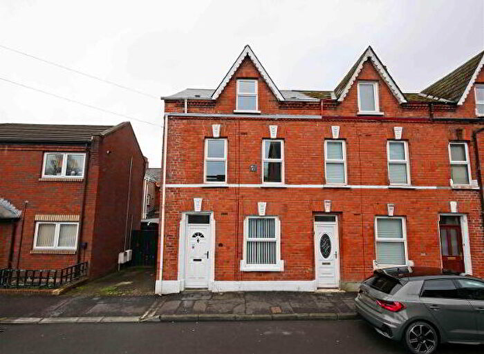 3 Bedroom End Of Terrace House For Sale In Park Parade, Belfast, BT6