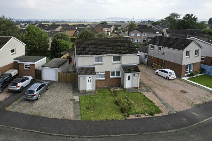 2 Bedroom Semi-Detached House For Sale In Quarryknowe Crescent, Inchture, Perth, PH14