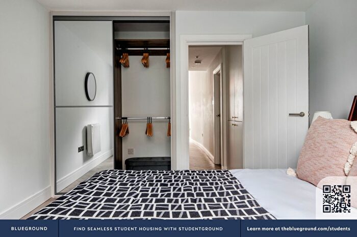 2 Bedroom Flat To Rent In Maida Vale, London, W9