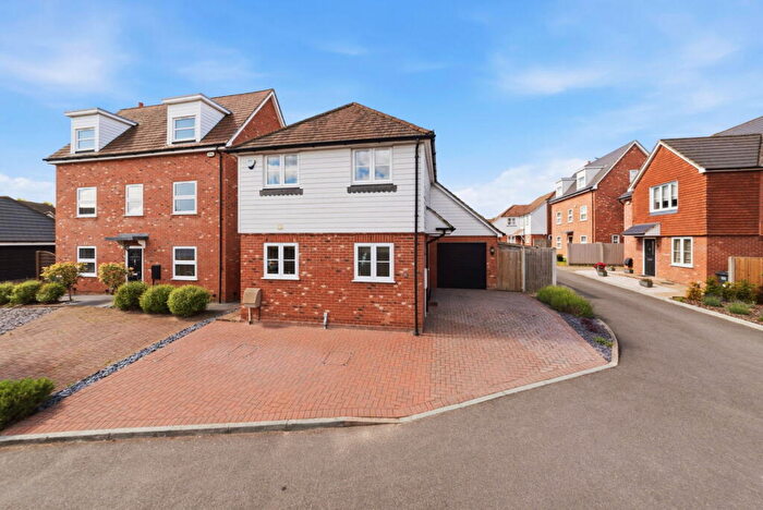 3 Bedroom Detached House For Sale In Darcy Court, East Malling, ME19