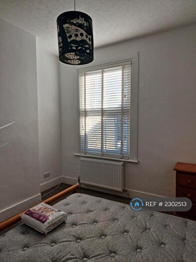 1 Bedroom Flat To Rent In Sundorne Road, London, SE7