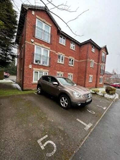 2 Bedroom Apartment To Rent In Thurlwood Croft, Westhoughton, Bolton, BL5