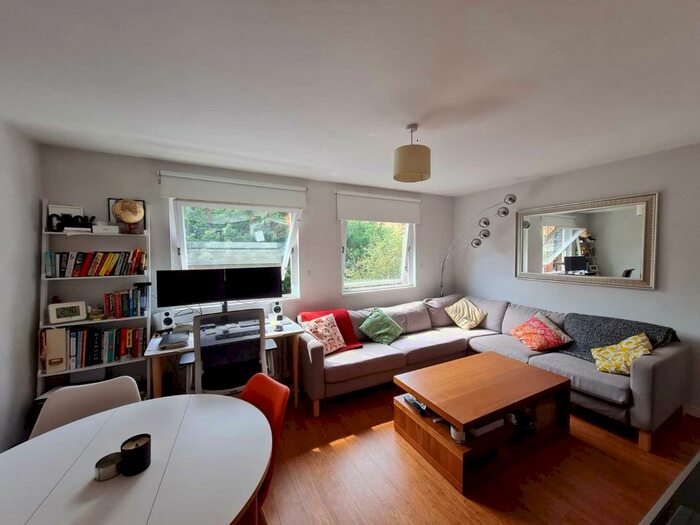 1 Bedroom Flat To Rent In Swanfield Street, Shoreditch, E2