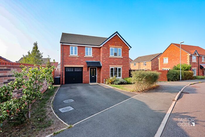 4 Bedroom Detached House For Sale In Samuel Parkes Vale, Tamworth, B79