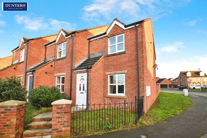 2 Bedroom Semi Detached House To Rent In Temple Road, Scunthorpe, DN17