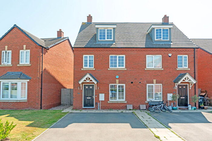 3 Bedroom Semi-Detached House For Sale In Owen Way, Wellington Place, Market Harborough, Leicestershire, LE16