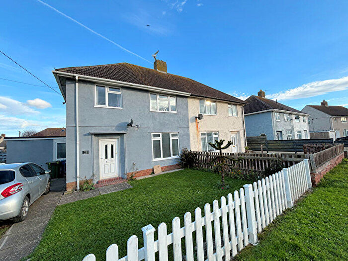 3 Bedroom Town House For Sale In Sandilands Road, Tywyn, Gwynedd, LL36