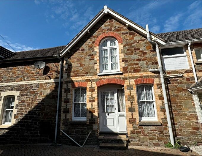 2 Bedroom Terraced House To Rent In Lakenham Cottages, Bideford, EX39