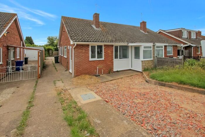 2 Bedroom Semi-Detached Bungalow For Sale In Blisworth Road, Roade, Northampton, NN7