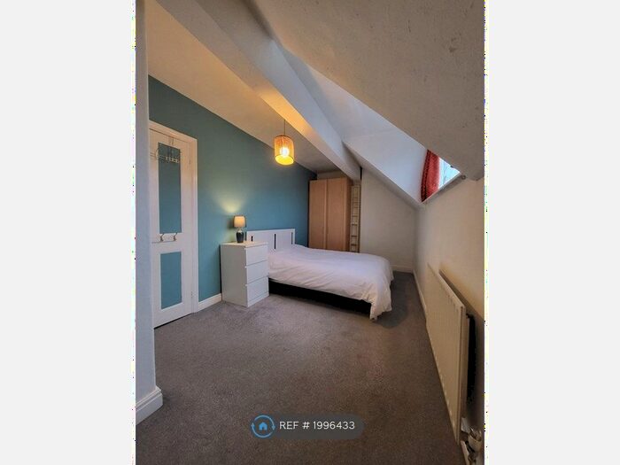 4 Bedroom Terraced House To Rent In Vickers Road, Sheffield, S5