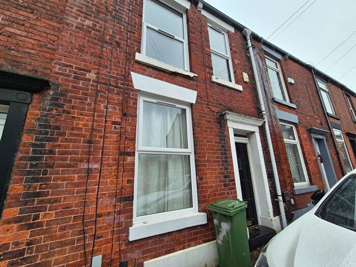 3 Bedroom Terraced House For Sale In Sand Street, Stalybridge, SK15