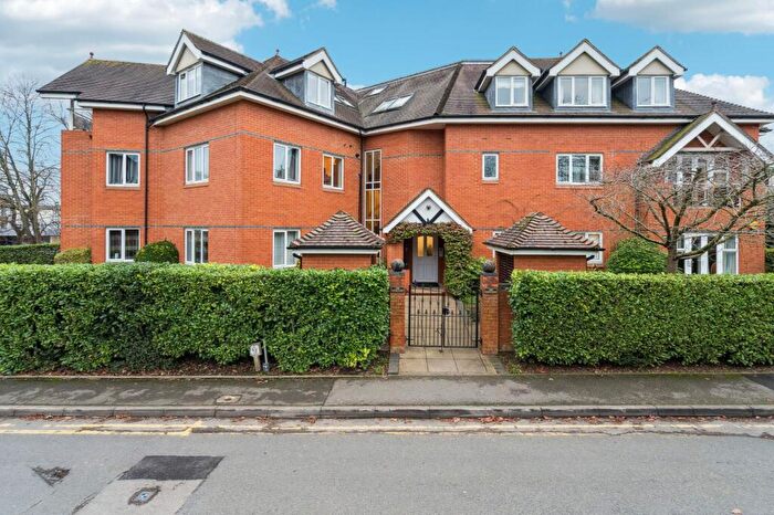 2 Bedroom Apartment For Sale In Grove Road, The Courtyard Grove Road, HP9