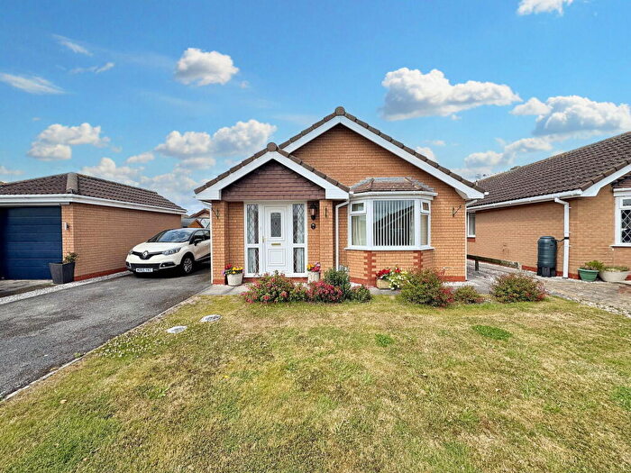 2 Bedroom Detached Bungalow For Sale In Lon Y Wylan, Belgrano, Conwy, LL22
