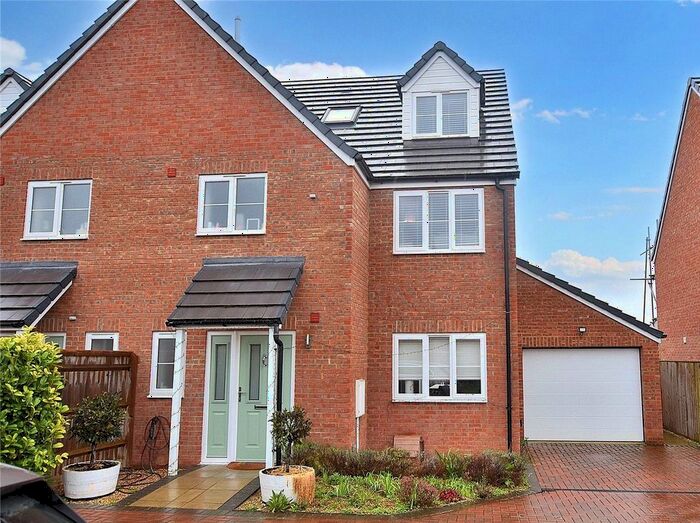 4 Bedroom Semi-Detached House To Rent In Milton, Abingdon, OX14