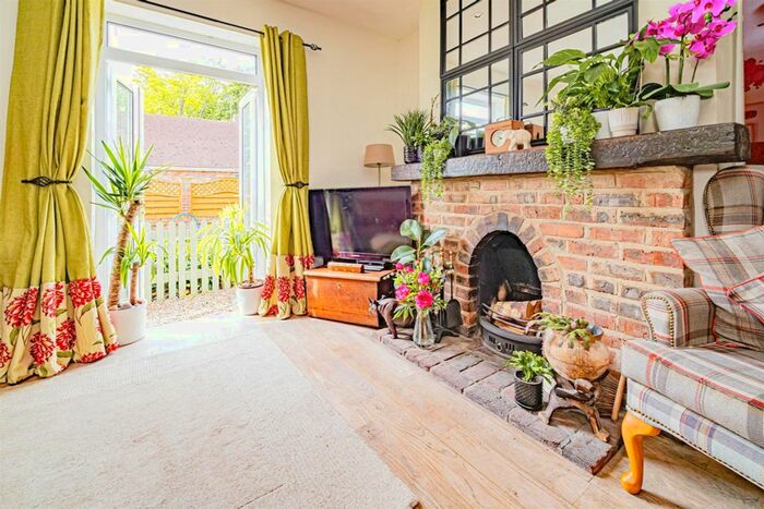 2 Bedroom Terraced House For Sale In Chapel Row, Thearne, Beverley, HU17