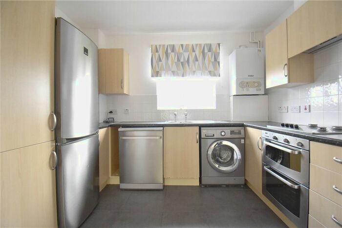 1 Bedroom Flat To Rent In Engledow Drive, Cambridge, CB4