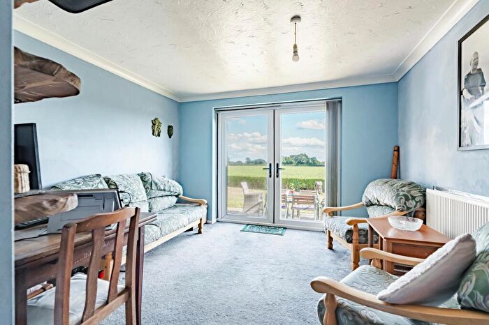 2 Bedroom Semi-Detached Bungalow For Sale In Swanton Road, Dereham, NR20