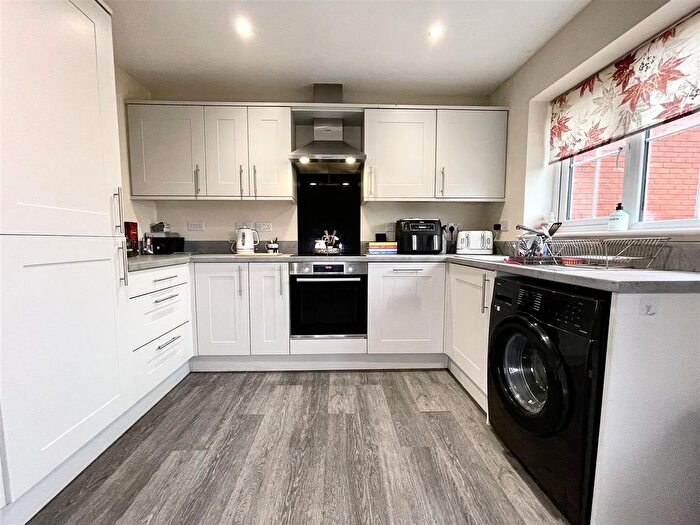 3 Bedroom End Of Terrace House For Sale In Canterbury Mews, Donington, Spalding, PE11