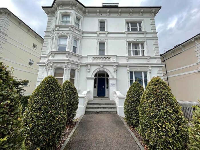 1 Bedroom Flat To Rent In Upper Grosvenor Road, Tunbridge Wells, TN1